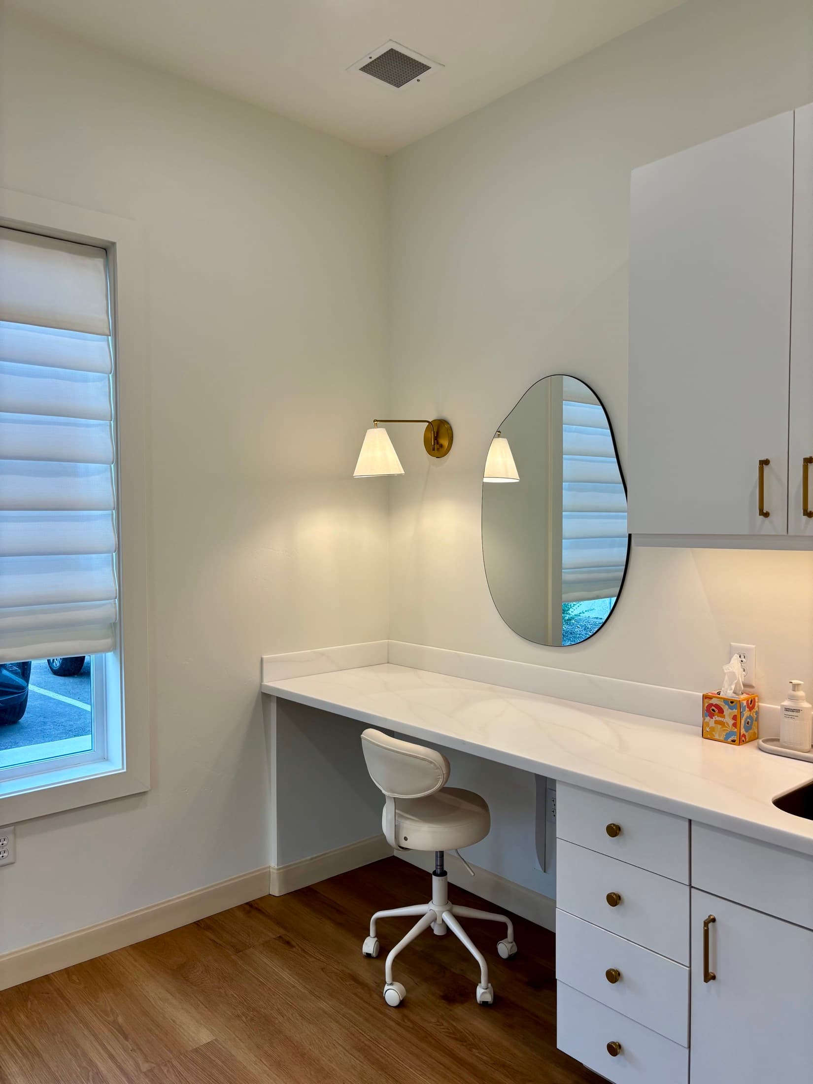 A private consultation room at The Vascular Surgery Center of Excellence
